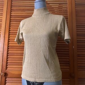 Vintage 1960s Metallic Gold Ribbed Short Sleeve Women's Top